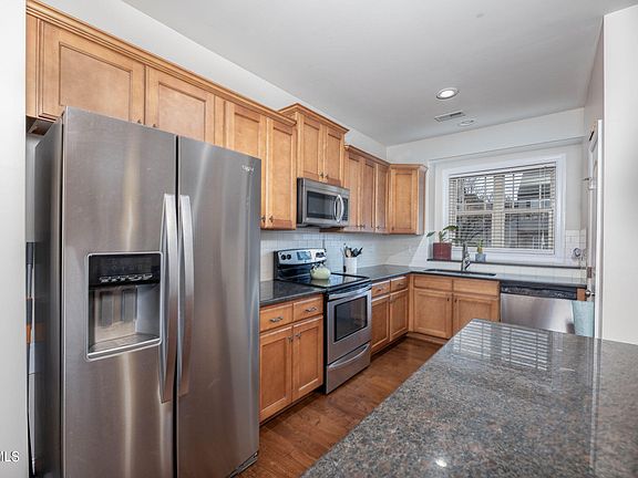 3rd image of 2816 Piedmont River Way