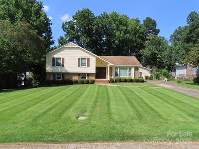 5823 Rupert Ln, Charlotte, NC, 28215