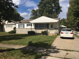 2923 Macarthur Ave, South Bend, IN 46615