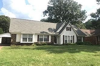 2nd image of 6313 Skyview Cir
