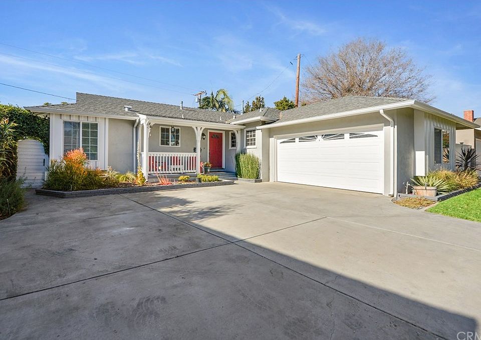 1st image of 10513 Groveland Ave