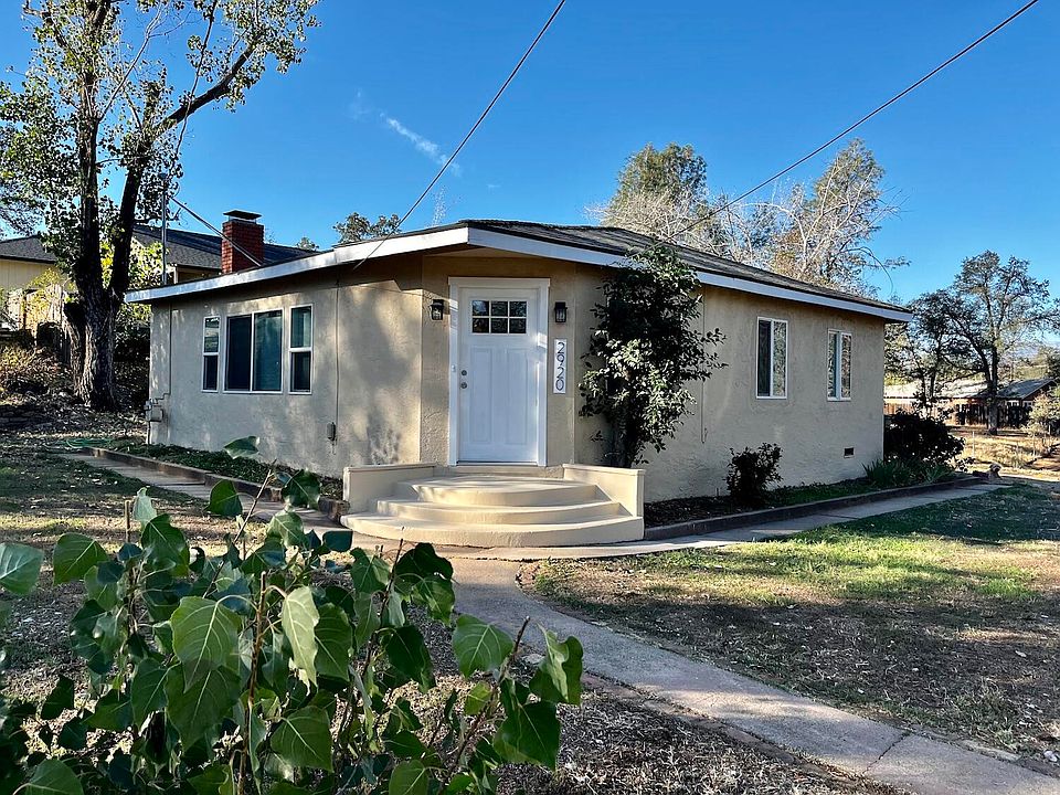 1st image of 2920 Virginia Ave
