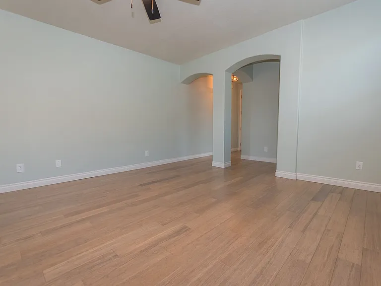1205 Barnes Dr — Photo 6