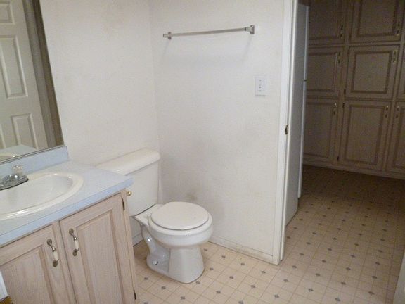 2nd image of 10234 E 30th St