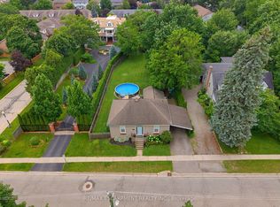57 Main St N, Hamilton, ON L8B0E6