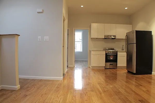 Rented by Compass | media 1