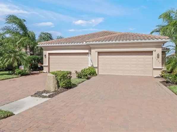 1807 Alameda Dr, Naples, FL 34120