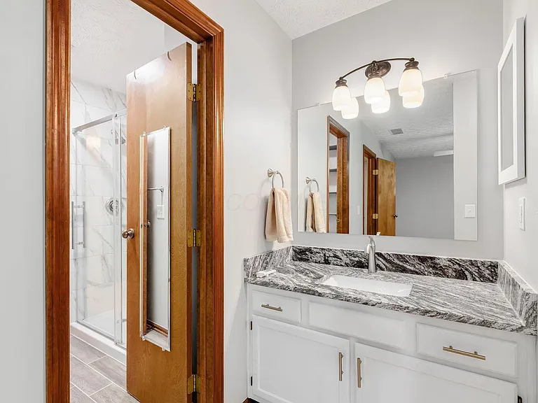 5841 Elmbridge Ln #4-27 — Photo 28