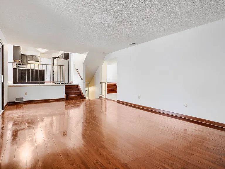 14500 E Evans Pl — Photo 4
