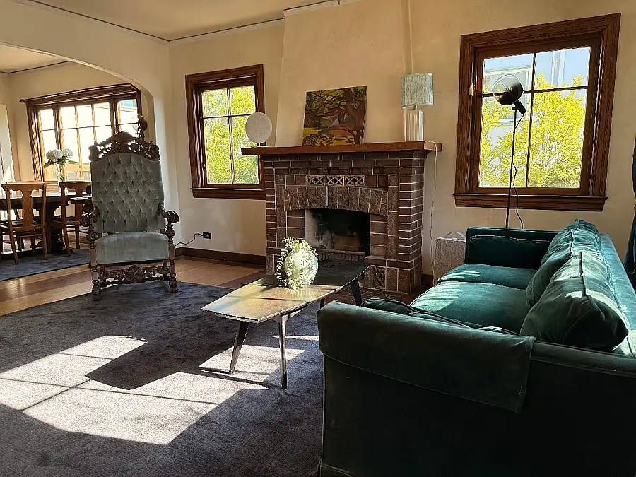 3 bed, 1288 sqft, $4,950 — Photo 2