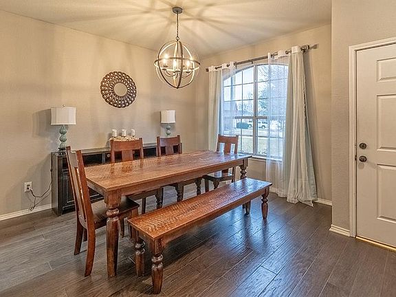 4th image of 3114 Alcove Ln