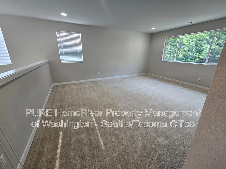 11618 SE 197th Pl — Photo 32