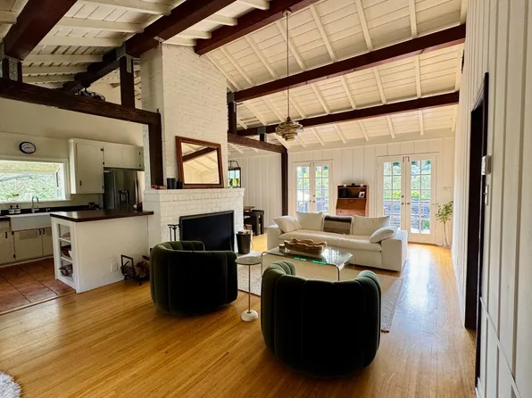 2828 Laurel Canyon Pl, Los Angeles, CA 90046