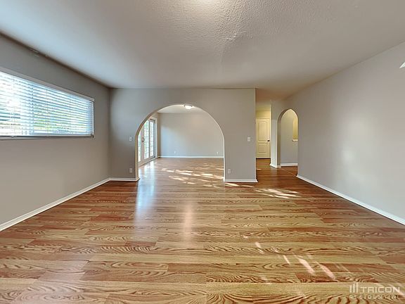 2nd image of 1151 Terrace Ave