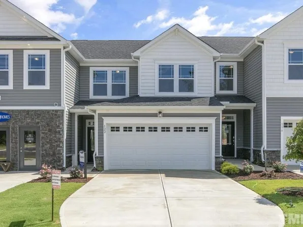 145 Roebuck Ln, Garner, NC 27529