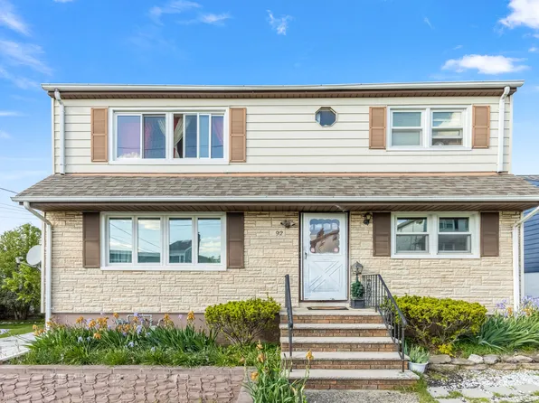 92 Cedarhurst Ave #1, Little Falls, NJ 07424
