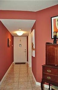 3rd image of 931 NE 199th St APT 101-22