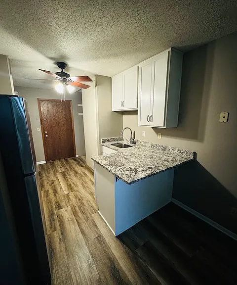 Studio Kitchen