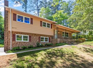 4711 Tanglewood Dr, Raleigh, NC 27612