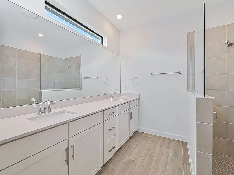 20492 Verawood Loop — Photo 17