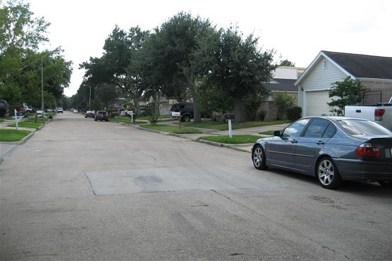 1st image of 8802 Kalewood Dr