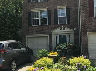 16 Golf View Ct, Pine Hill, NJ 08021
