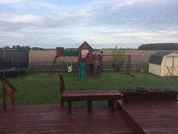 2nd image of 9135 Dold Dr