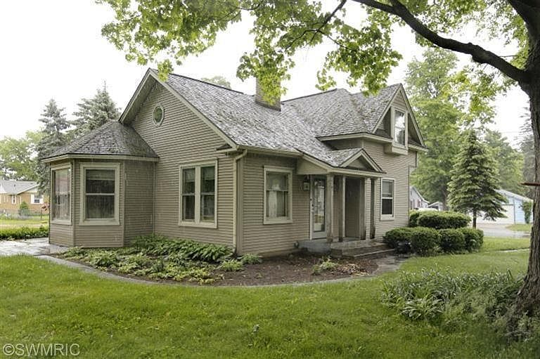 1st image of 601 N Gremps St