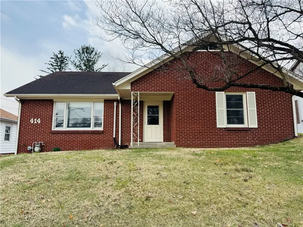 414 E Wood St, Paris, IL 61944