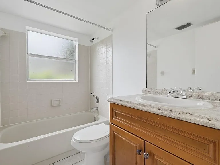 10148 Twin Lakes Dr #12-C — Photo 5