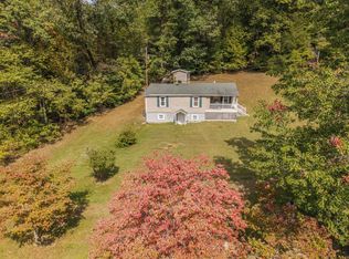 6923 Jackson River Rd, Hot Springs, VA 24445