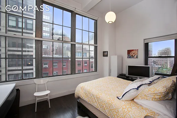 Sold by Compass | media 18