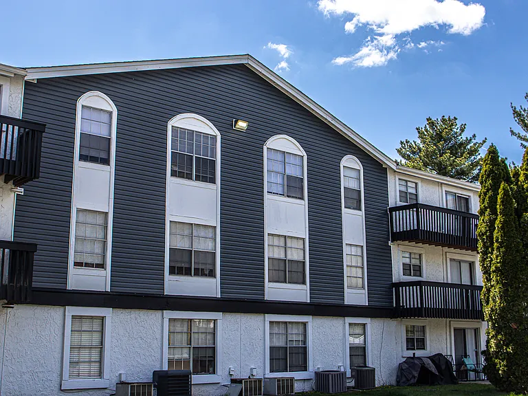 The Residences at Bella Vista — Photo 27
