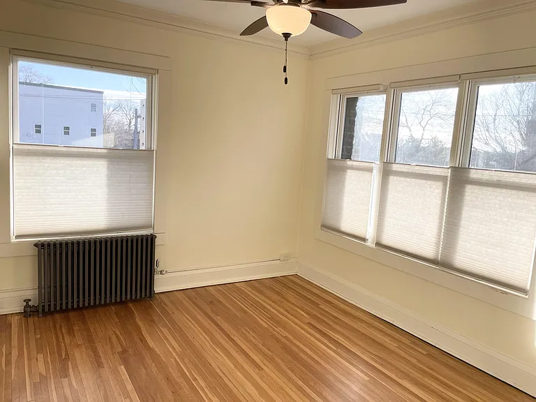 2338 Marshall Apartments — Photo 53