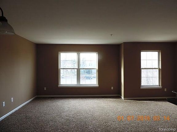3rd image of 13101 Turnberry Ct