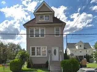 42 Morningstar Rd, Staten Island, NY 10303