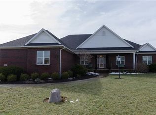 3055 Aubree Ln, Springfield, OH 45502