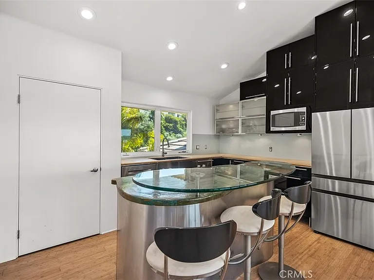 1415 Skyline Dr — Photo 10