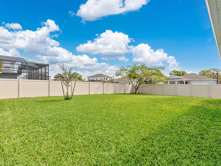 4894 Knoll Ln — Photo 25