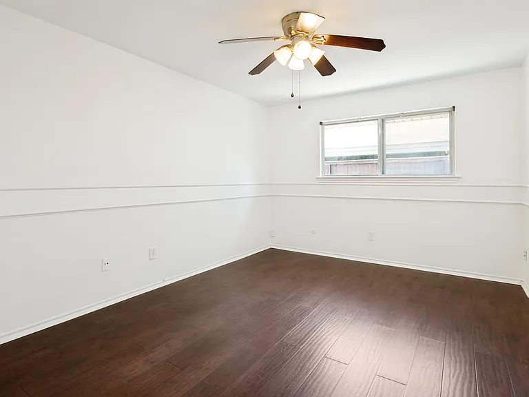 1005 De Pauw Dr — Photo 20