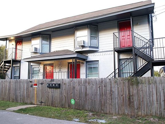 2nd image of 2511 Rosalie St APT 4