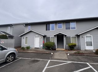 3695 D St NE #92A8F2D42, Salem, OR 97301