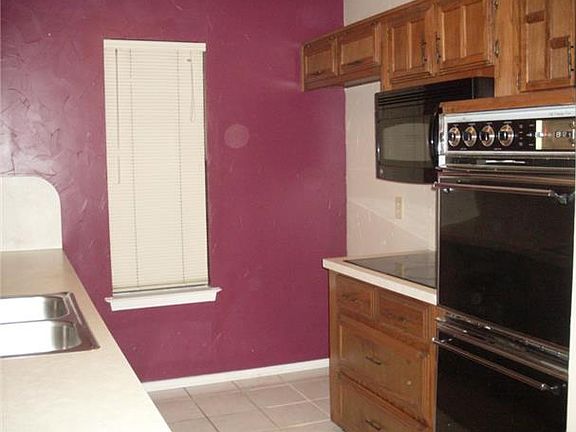 3rd image of 7322 Boisenberry Ln