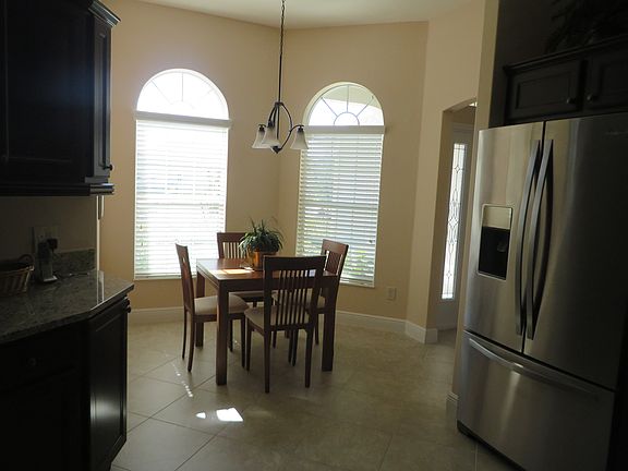 3rd image of 3515 Quietwoods Dr