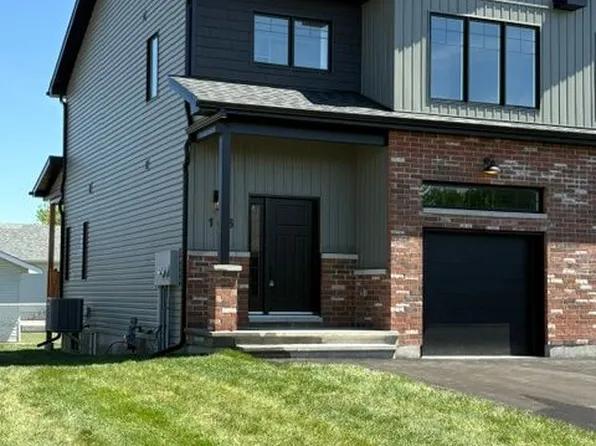 146 Elizabeth Dr, North Dundas, ON K0C 1H0