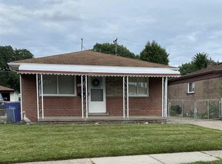 27364 Winslow Ave, Warren, MI 48092