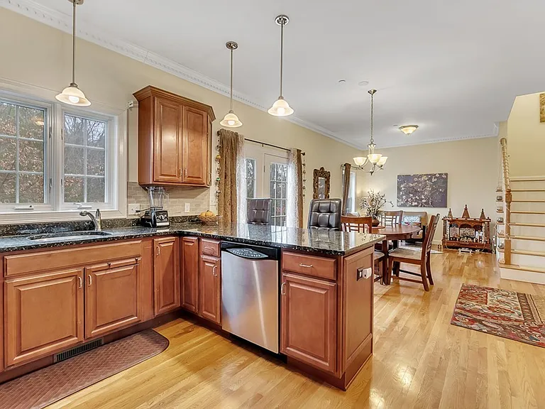 1 Charles Ridge Rd #C — Photo 4
