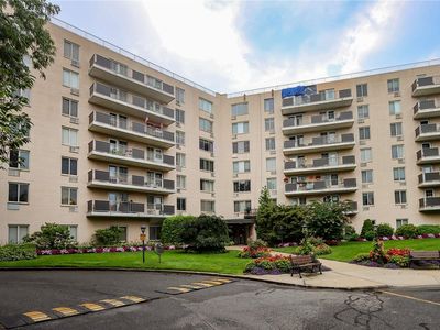 135 Post Avenue #6G, Westbury, NY, 11590
