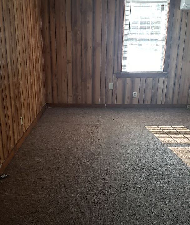 1st image of 807 Ward St #807