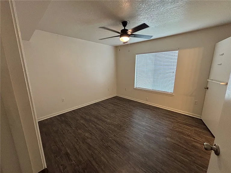 515 Parkway #103 — Photo 13
